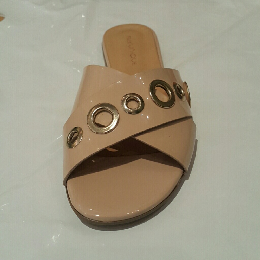 Beige crisscross sandals